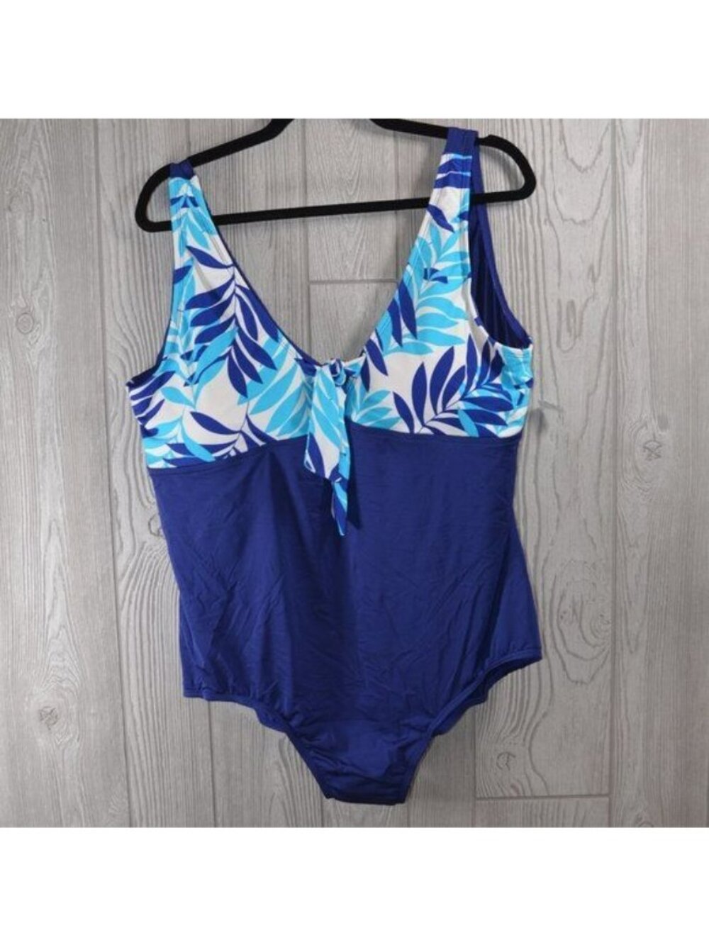 NWT Bleu Ice Womens Blue White Leaf Print One-Piece Swimsuit PLUS SIZE 24